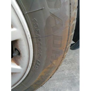 nissan primera berlina (p11) del año 2001