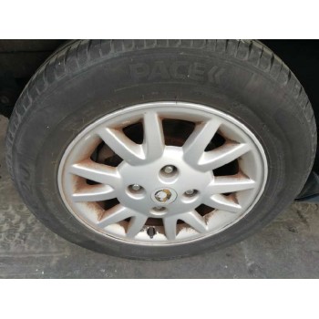 nissan primera berlina (p11) del año 2001