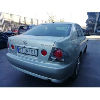 lexus is200 (gxe10) del año 2005