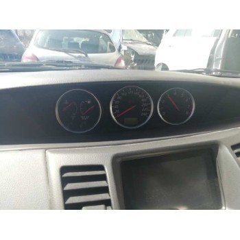 nissan primera berlina (p12) del año 2004