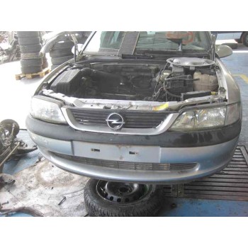 OPEL VECTRA B BERLINA