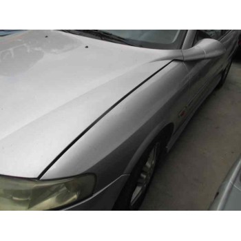 opel vectra b berlina del año 2000