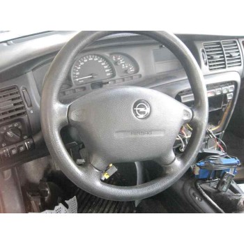 opel vectra b berlina del año 1999