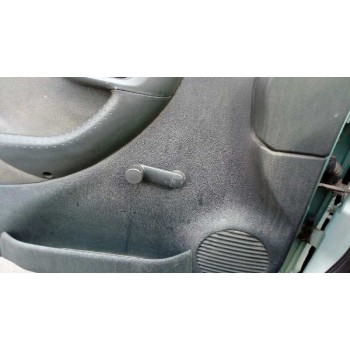 opel corsa c del año 2002