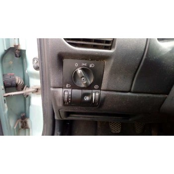 opel corsa c del año 2002