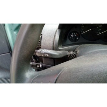 opel corsa c del año 2002