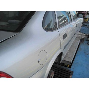 opel vectra b berlina del año 1999