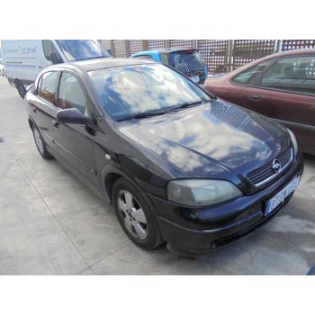 opel astra g berlina del año 2004