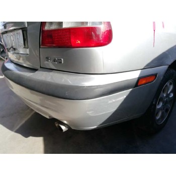 volvo s40 berlina del año 2000