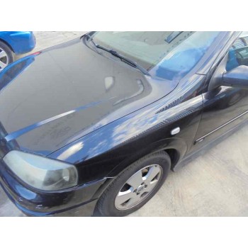 opel astra g berlina del año 2004