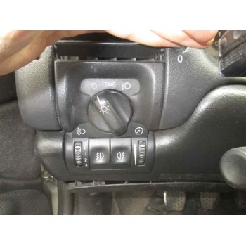 opel vectra b berlina del año 2000