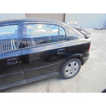 opel astra g berlina del año 2004
