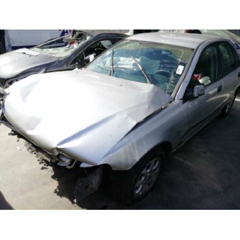 volvo s40 berlina del año 2000