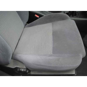 nissan primera berlina (p12) del año 2004