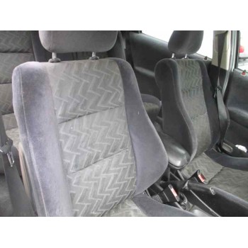 opel vectra b berlina del año 2000