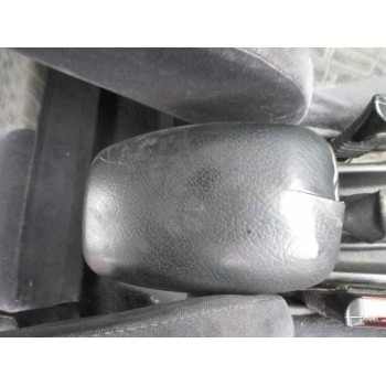 opel vectra b berlina del año 2000