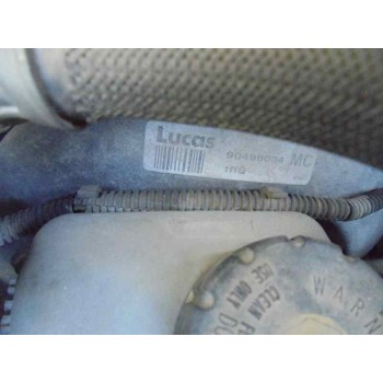 opel astra g berlina del año 2004