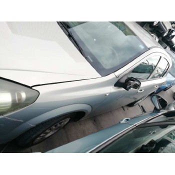 opel astra h berlina del año 2006