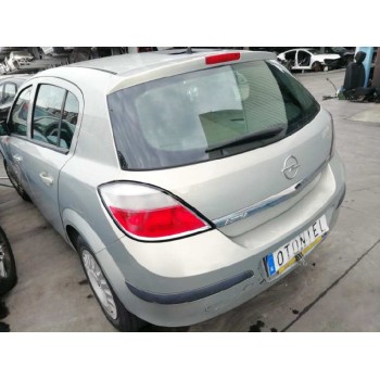 opel astra h berlina del año 2006
