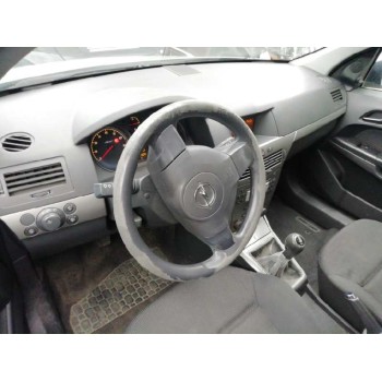 opel astra h berlina del año 2006