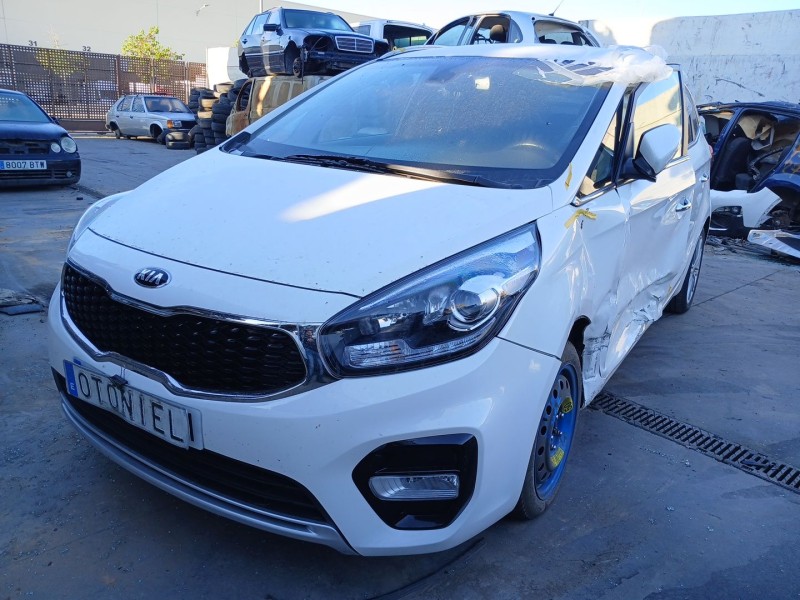 KIA CARENS IV