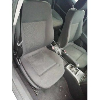 opel astra h berlina del año 2006