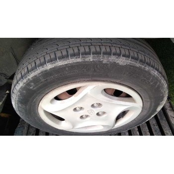 kia shuma del año 2000