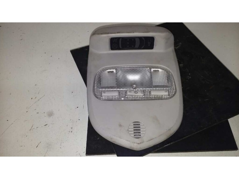 Recambio de luz interior para peugeot 308 allure referencia OEM IAM 9681370177  
