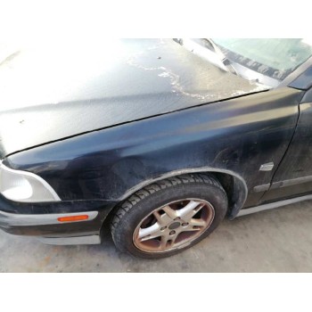 volvo v40 familiar del año 1999