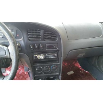 kia shuma del año 2000