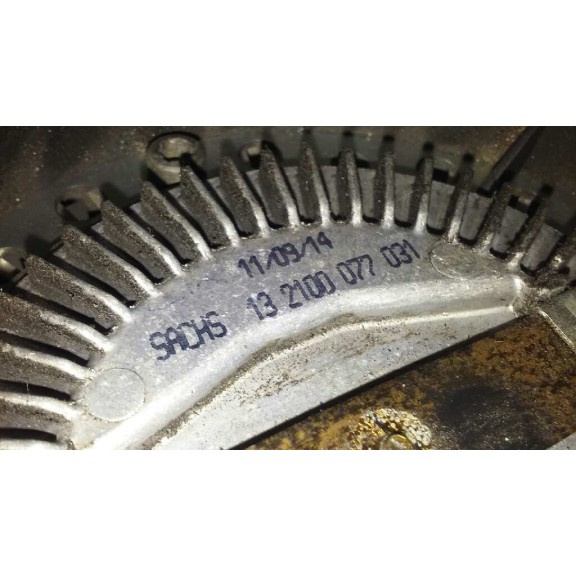 Recambio de ventilador viscoso motor para audi a4 berlina (b5) 1.9 tdi referencia OEM IAM 132100077031 SIN ASPAS 