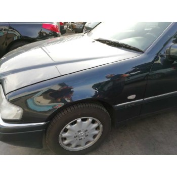 mercedes-benz clase c (w202) berlina del año 1999