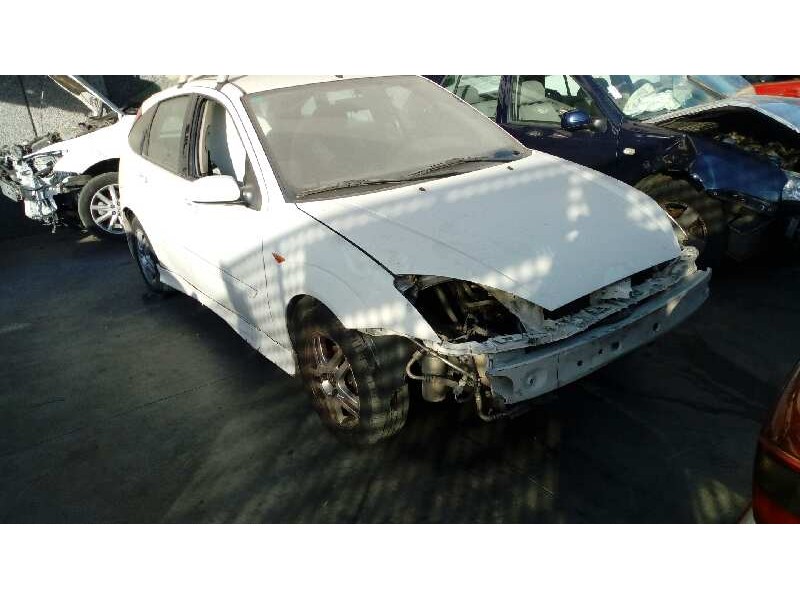 FORD FOCUS BERLINA (CAK)