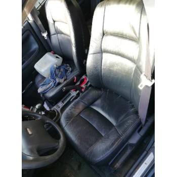 volvo v40 familiar del año 1999