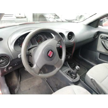 seat ibiza (6l1) del año 2004