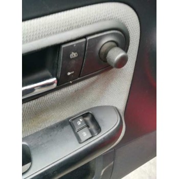 seat ibiza (6l1) del año 2004