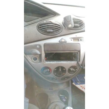 ford focus berlina (cak) del año 2002