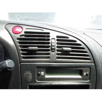 citroën xsara berlina del año 2001