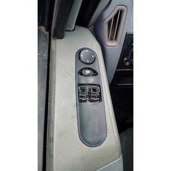 mercedes-benz vito caja cerrada 6.03  del año 2004