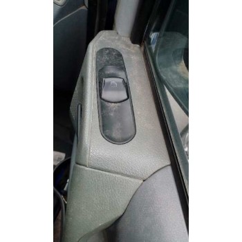 mercedes-benz vito caja cerrada 6.03  del año 2004