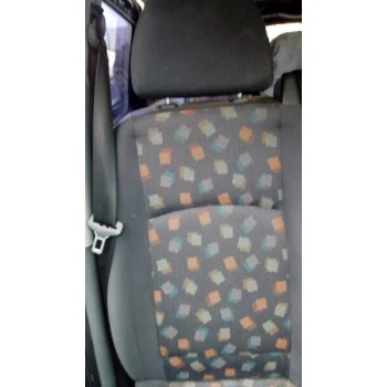 mercedes-benz vito caja cerrada 6.03  del año 2004