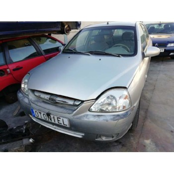 kia rio del año 2000