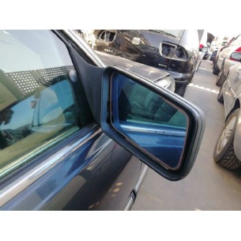 audi 100 berlina (443) del año 1990