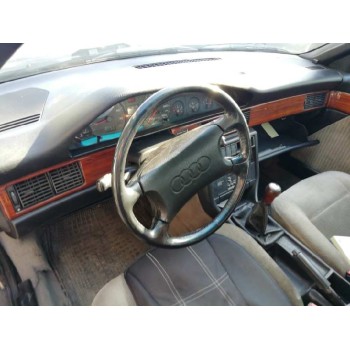 audi 100 berlina (443) del año 1990