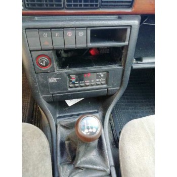 audi 100 berlina (443) del año 1990