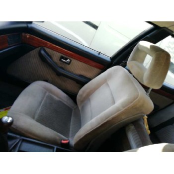 audi 100 berlina (443) del año 1990