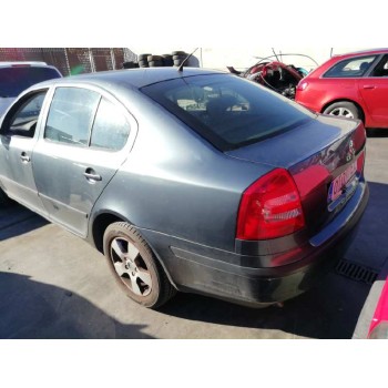 skoda octavia berlina (1z3) del año 2004
