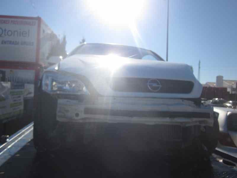 opel astra g berlina del año 2000