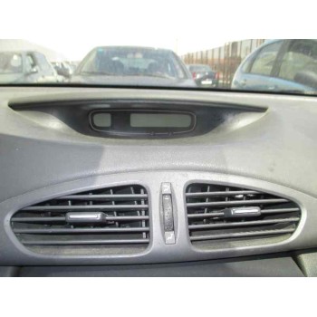 renault laguna ii (bg0) del año 2004