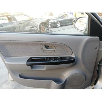 kia rio del año 2000